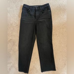 Chicos High Rise Straight Leg Crop Size 8